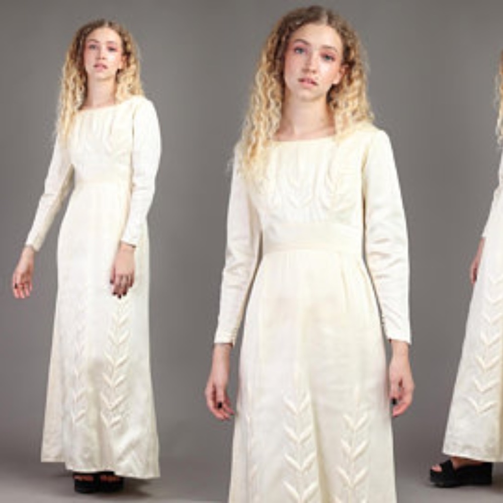 40s SATIN PADDED LEAVES wedding gown xs
